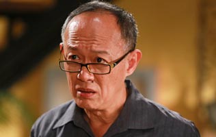 张教授饰演者金士杰