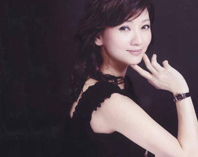 赵雅芝(芝姐、阿芝、Angie Chiu)作品写真图片及写真图片,赵雅芝个人资料介绍