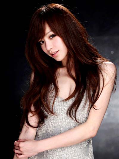 �����裨Cyndi Wang�������磩������Ʒ��д��ͼƬ,���������Ͻ���