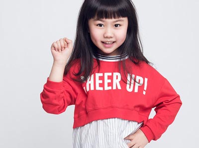 周芷莹(LUCY)演艺作品及写真图片,周芷莹资料介绍