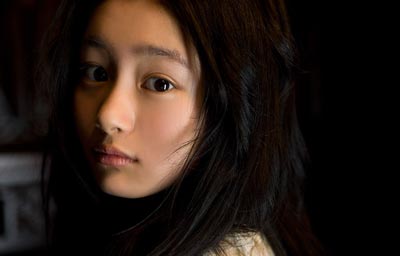 忽那汐里(Kutsuna Shiori、くつな しおり)演艺作品及写真图片,忽那汐里个人资料