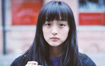 唐汉彩演员何泓姗