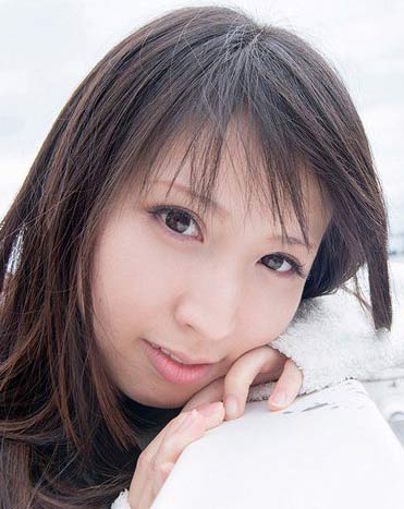 板野有纪(Itano Yuki、山村莉奈、秋山雫)作品写真图片及写真图片,板野有纪资料介绍