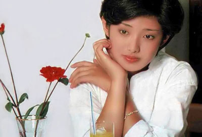 ɽڰٻݣMomoe Yamaguchiؐ{ƷдͼƬ,ɽڰٻݸϽ