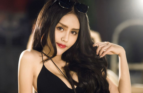 性感模特陈迪娅Vicky大尺度爆乳丝袜诱惑人体写真,童颜美乳陈迪娅情趣内衣,陈迪娅三围个人资料