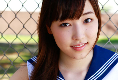 谱久村圣(Fukumura Mizuki)作品写真图片及性感写真图片,譜久村聖资料简介