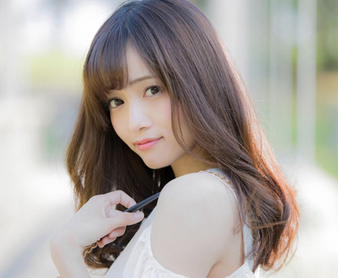 三田寺円(Madoga Mitadera)作品写真图片及性感写真套图,三田寺円个人资料