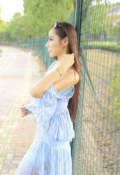 سģ(֣Viona)Ըбдͼ,֣VionaʥŮͼƬ,֣ĸϼ