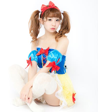 ǰMaeda AmiдƷͼƬݹĵӾ,ǰϽ