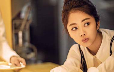 寡道人演员谭松韵