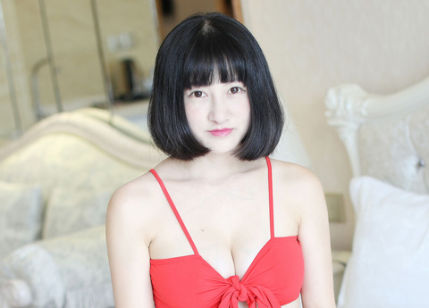 ŮС̽걬˿ʥдͼ,С̽߶ȸ帣ͼ,С̽