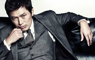 郑在咏饰演白范