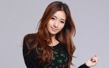 河诗恩饰演蔡德实