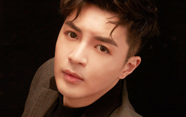 袁帅饰演帅师哥