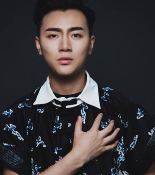 孙亦凡饰演七眼