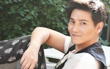 柴荣演员丁子峻