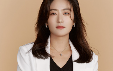 徐百慧(曾用名:徐百卉)