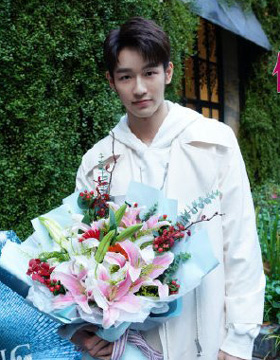 ��Ϸ�����Ī��