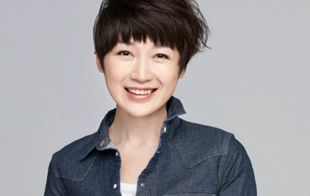 代乐乐饰演许多