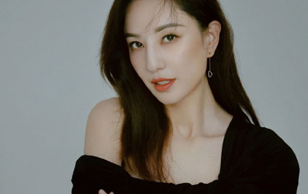 郑希怡饰演宁夏